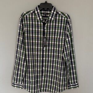 Galaxy By Harvic Green and Navy Plaid Button-Down Shirt